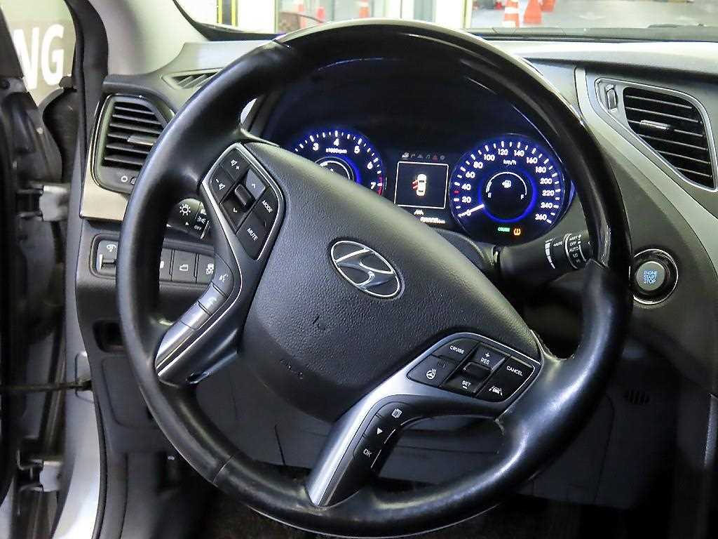 HYUNDAI Grandeur - Vista 8