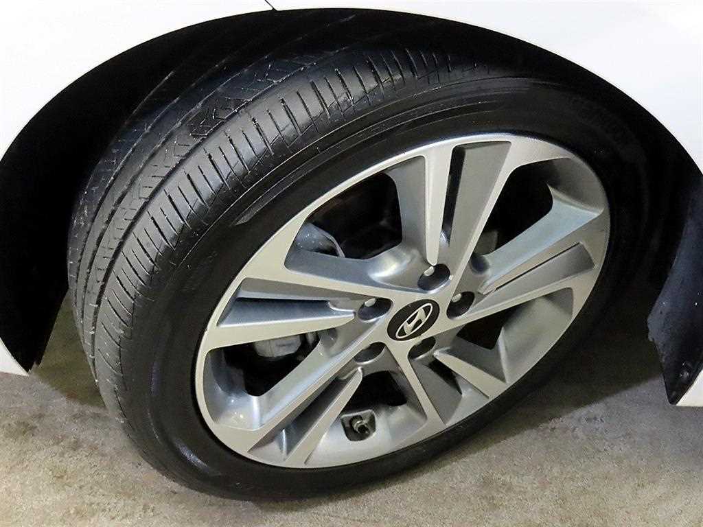 HYUNDAI Avante 2017 Blanco - Importación desde Corea - HF Imports Iquique - Foto 17