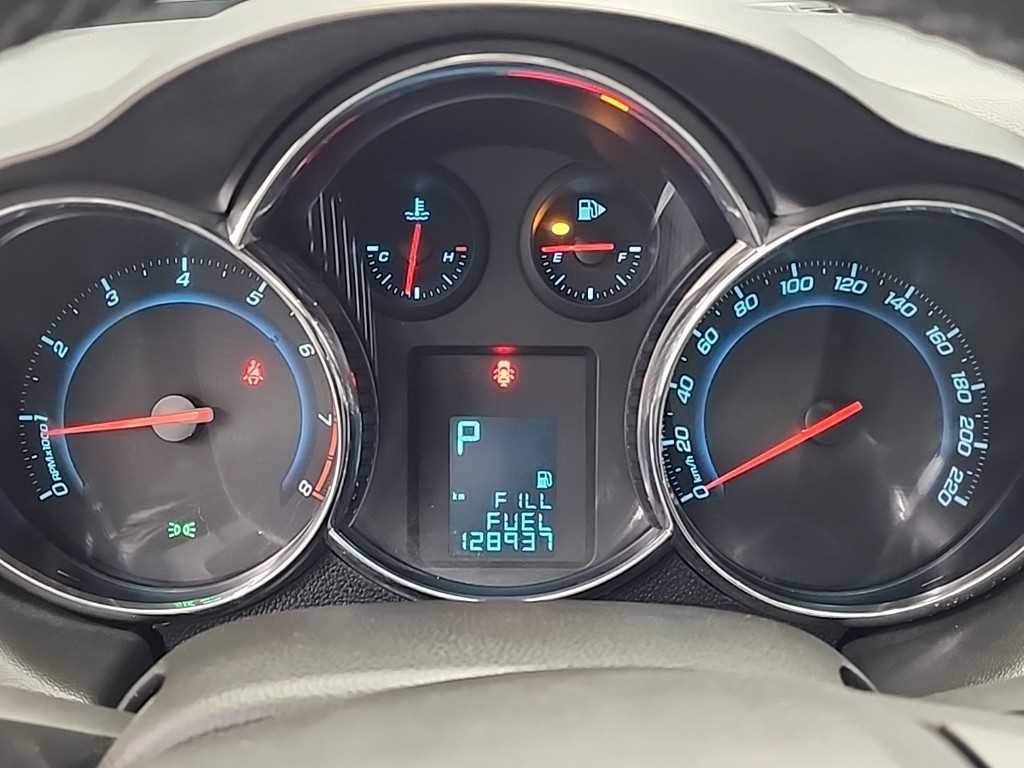 Chevrolet Cruise - Vista 6