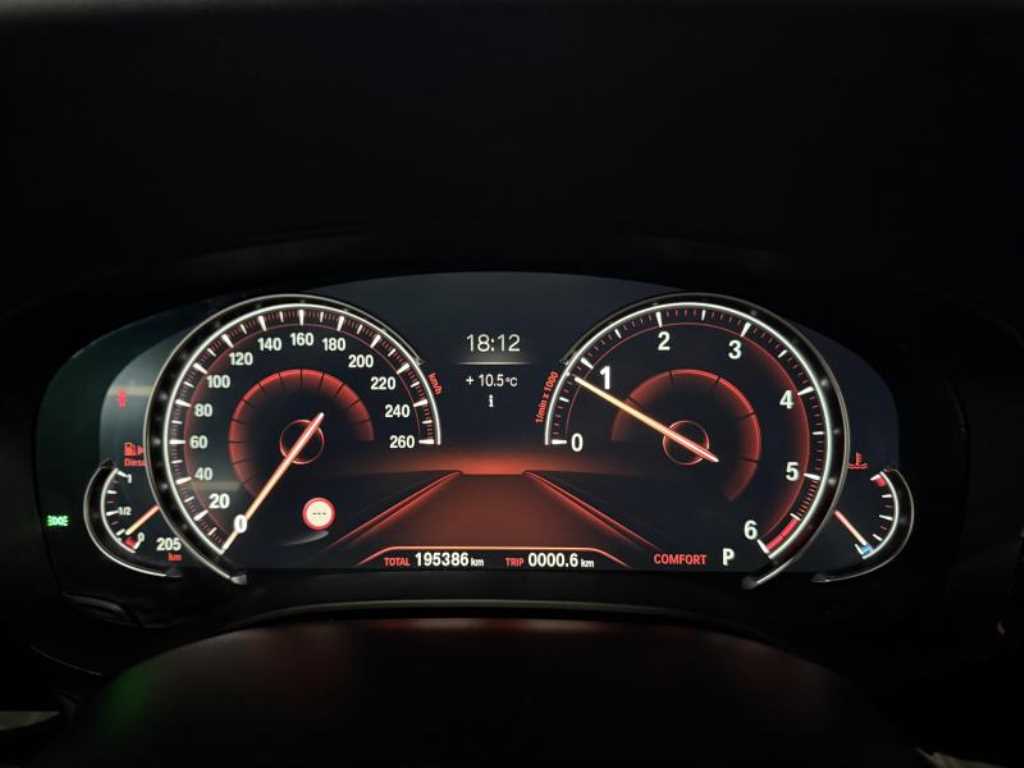 BMW 5 Series - Vista 10