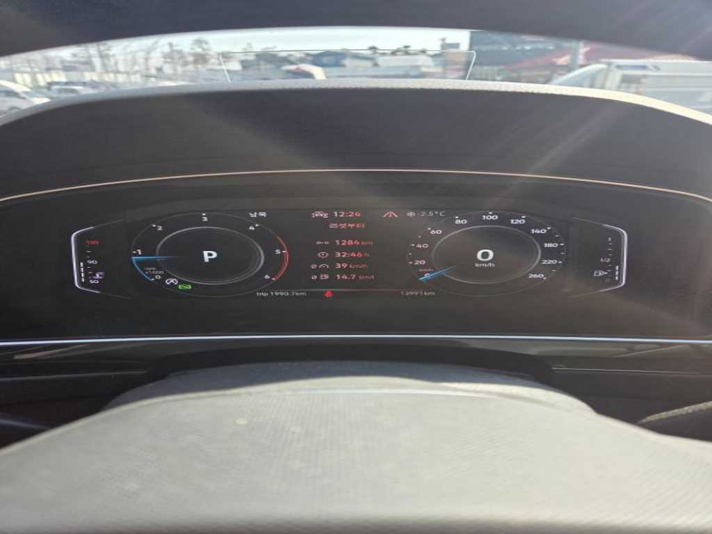 Volkswagen Tiguan - Vista 9