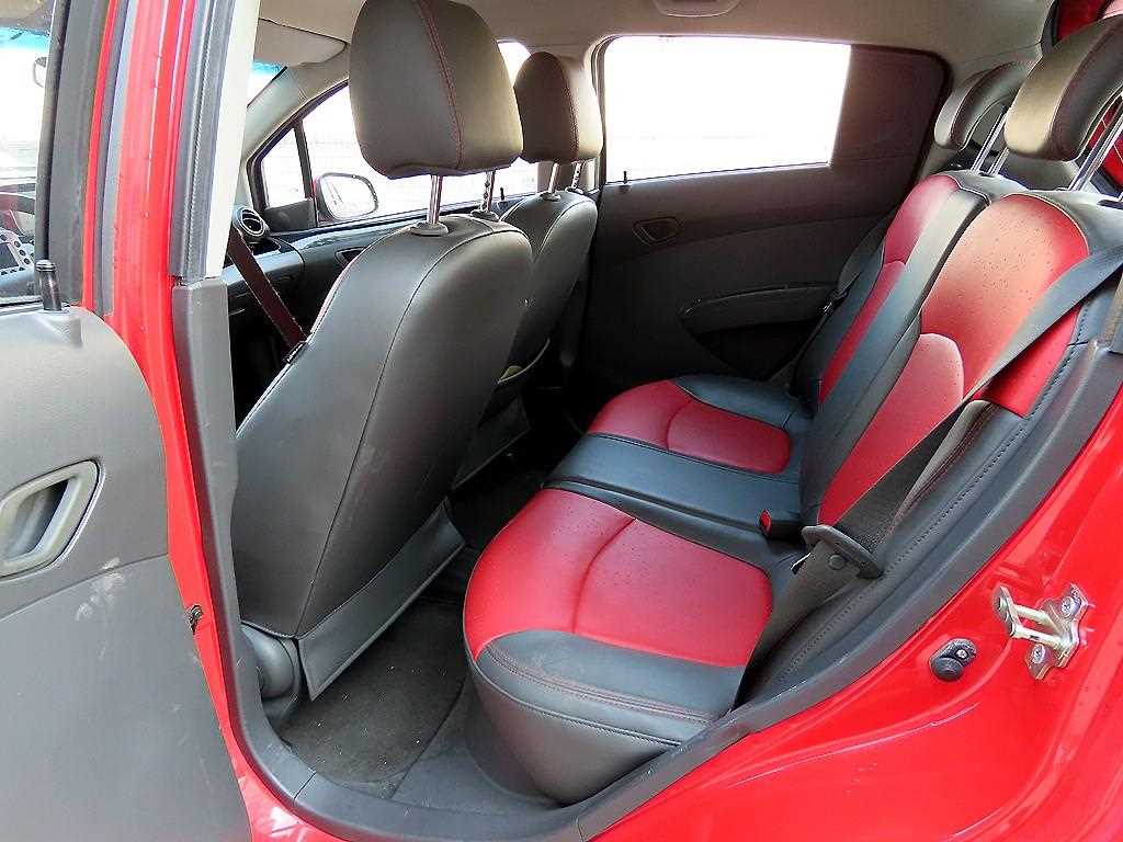 Chevrolet Spark - Vista 7