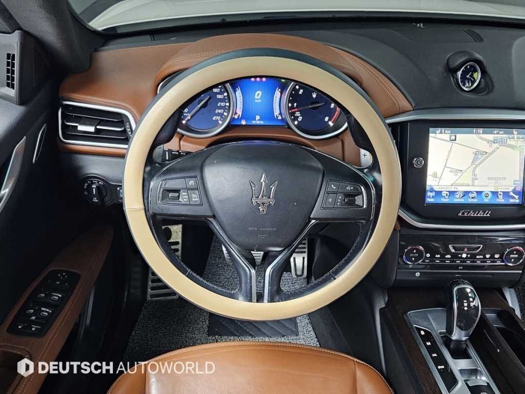 Maserati Ghibli 2016 Blanco - Importación desde Corea - HF Imports Iquique - Foto 13