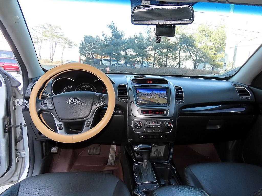 KIA Sorento - Vista 7