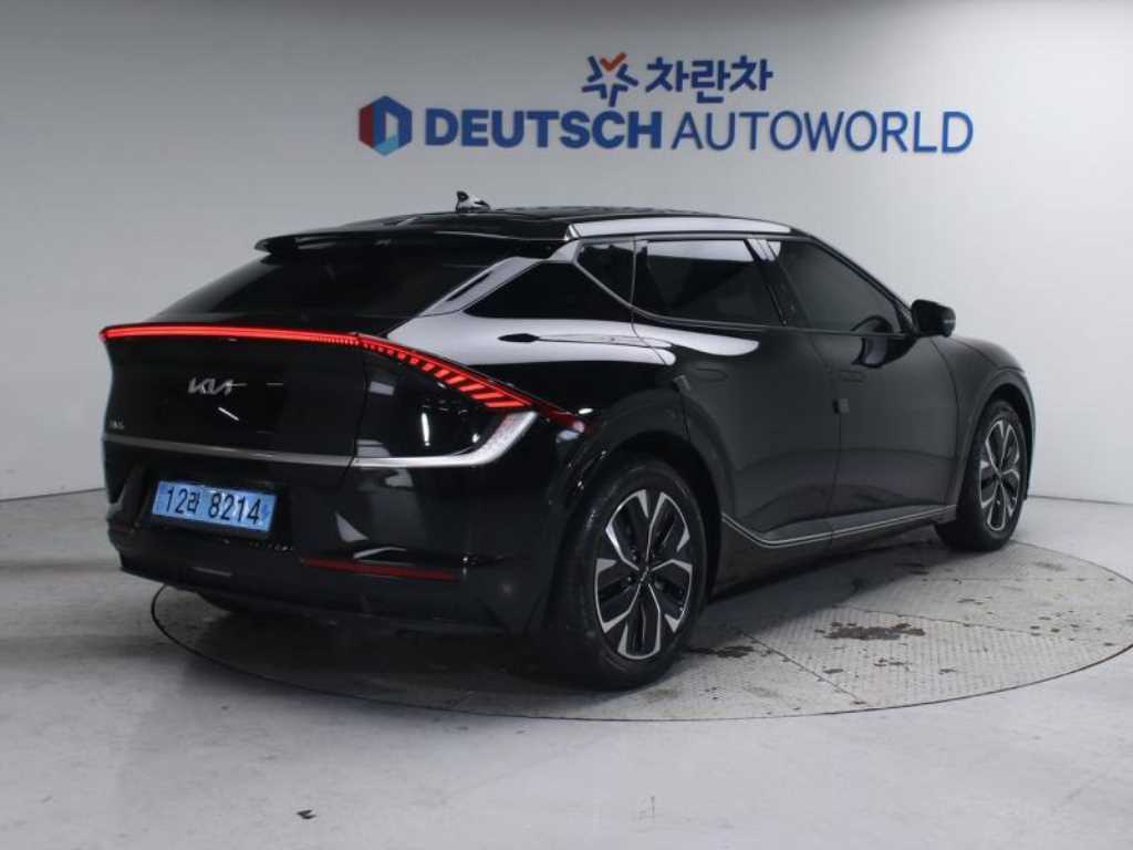 KIA EV6 - Vista 4