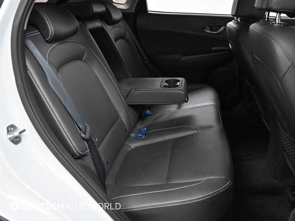 HYUNDAI Kona - Vista 12