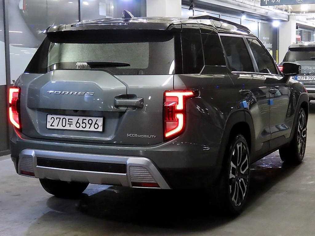 Ssangyong Torres - Vista 4