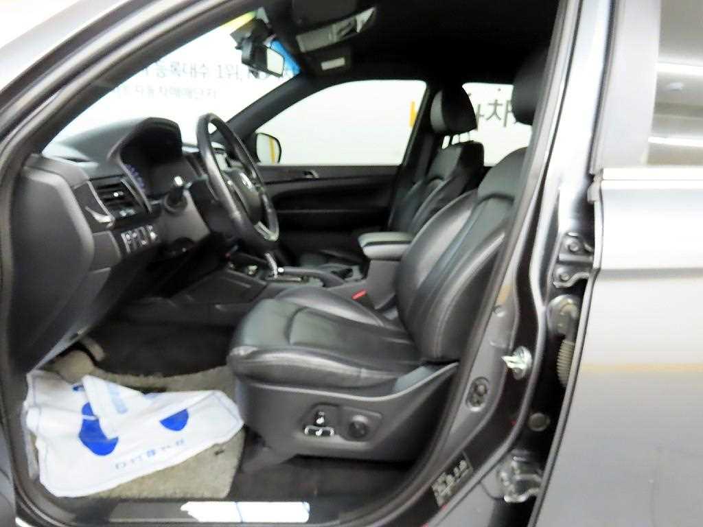 Ssangyong Rexton - Vista 5