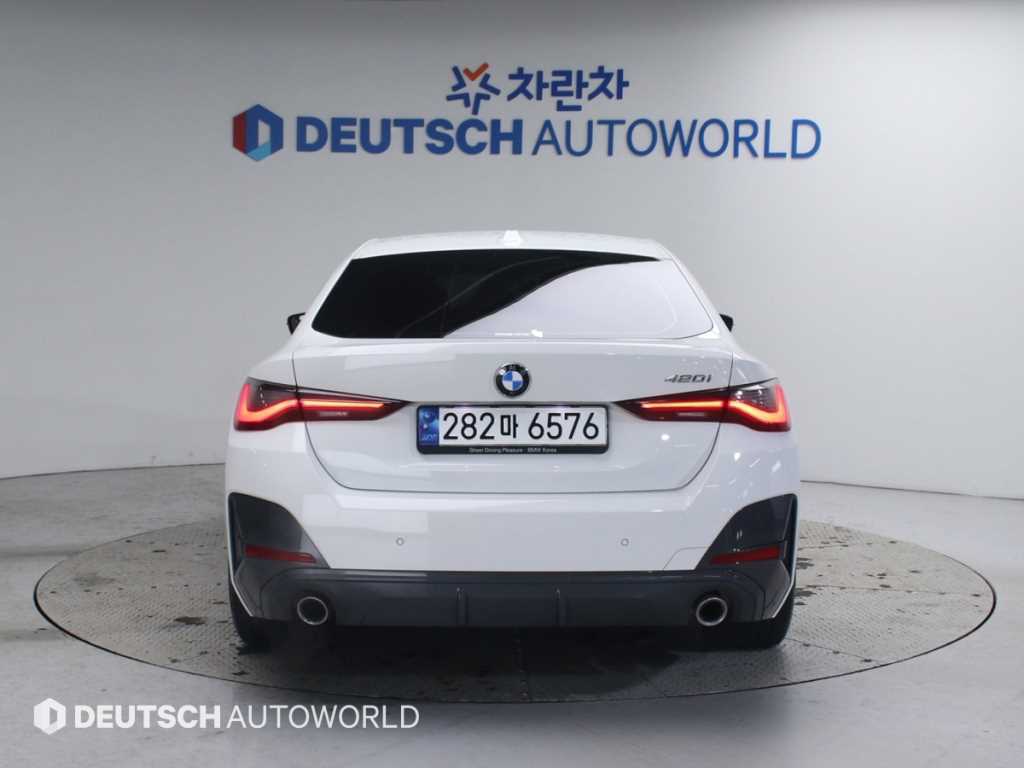 BMW 4 Series - Vista 4