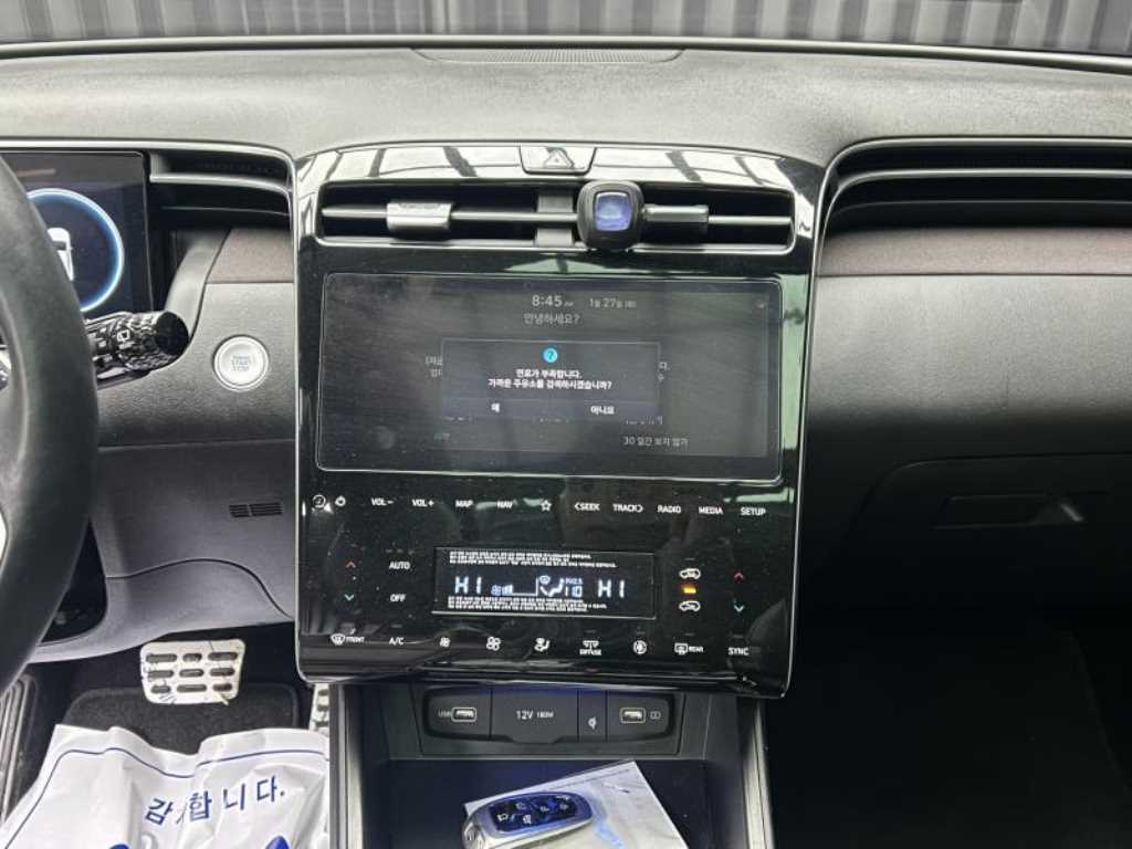 HYUNDAI Tucson - Vista 10