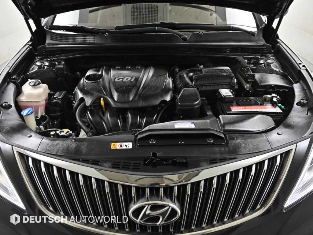 HYUNDAI Grandeur - Vista 6