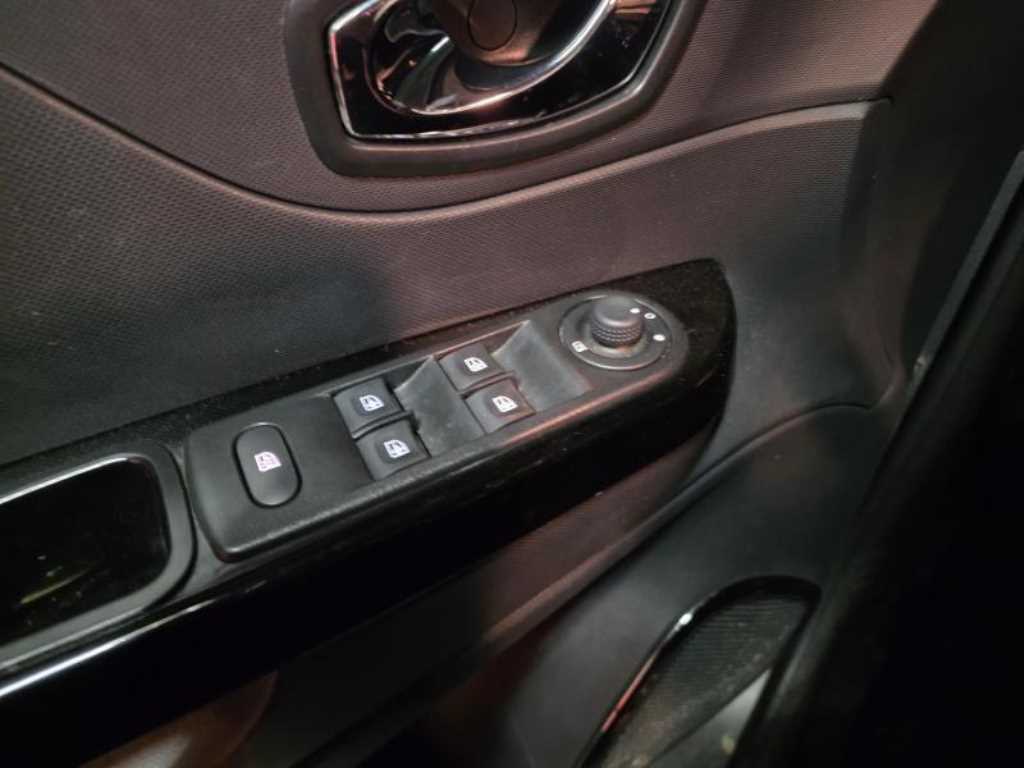 SAMSUNG QM3 - Vista 6