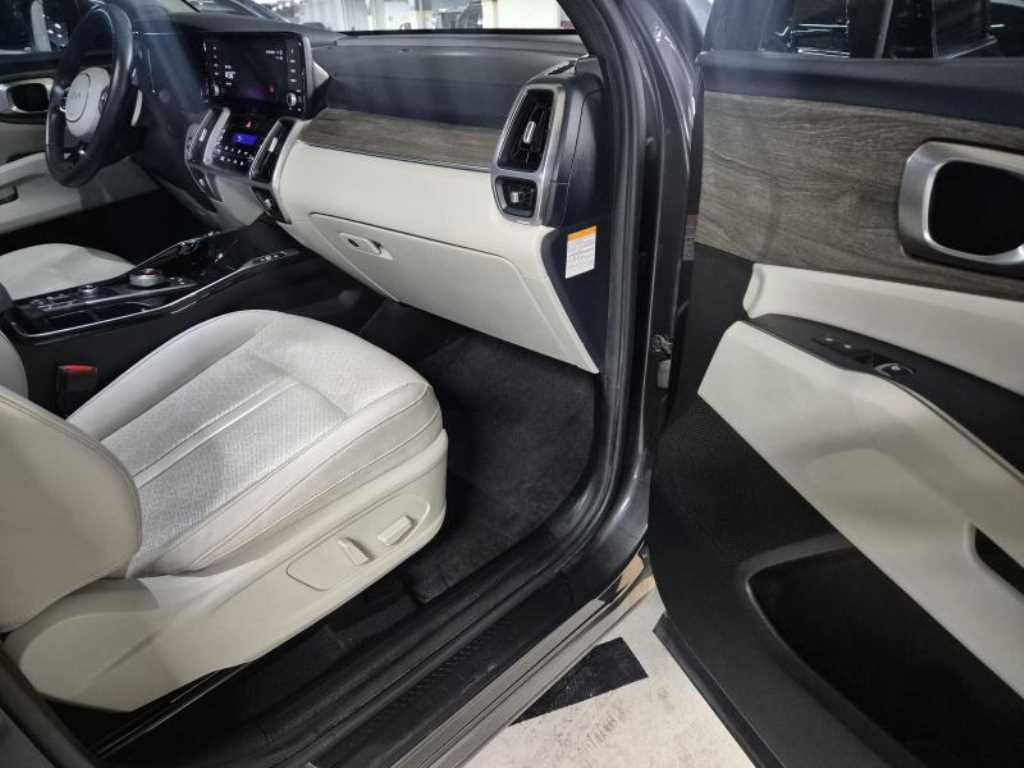 KIA Sorento - Vista 10