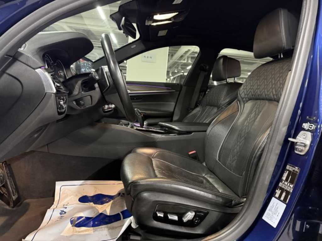 BMW 5 Series - Vista 8