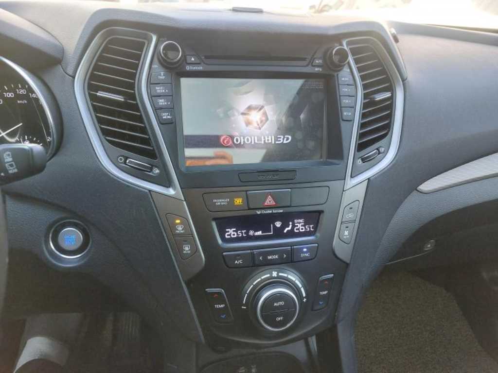 HYUNDAI Maxcruz - Vista 6