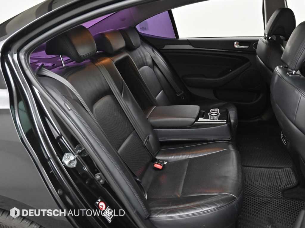 KIA K7 - Vista 12