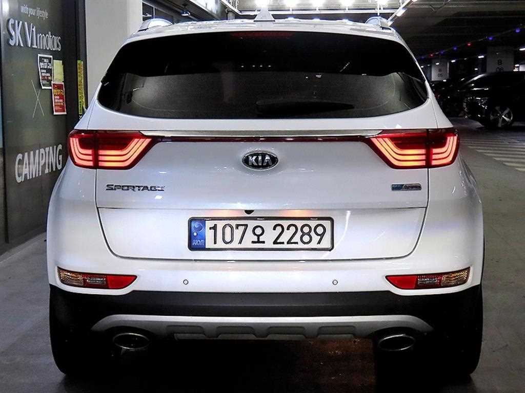 KIA Sportage - Vista 5