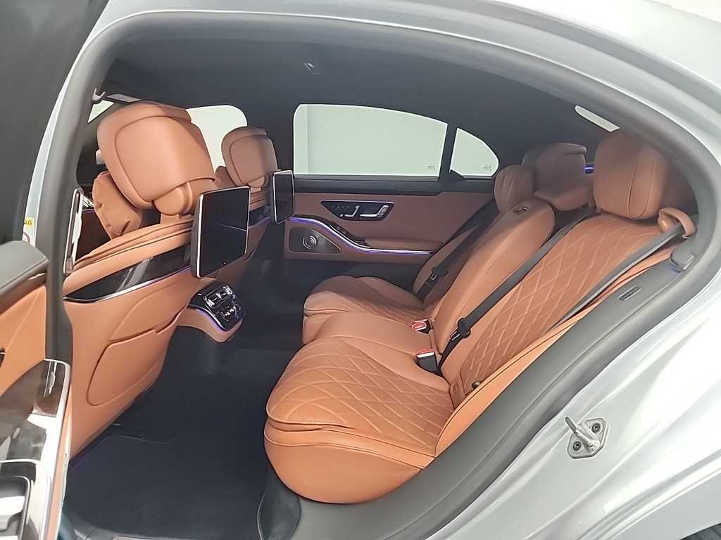 Mercedes Benz S Class - Vista 12