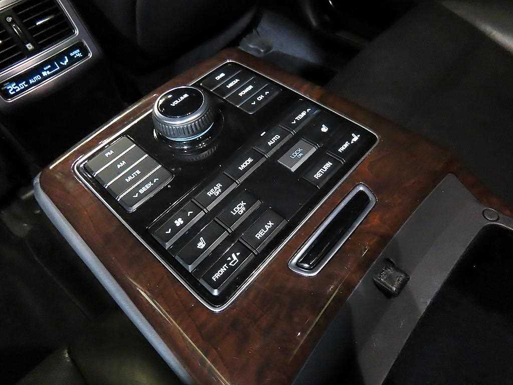 HYUNDAI Equus 2015 Gris - Importación desde Corea - HF Imports Iquique - Foto 17