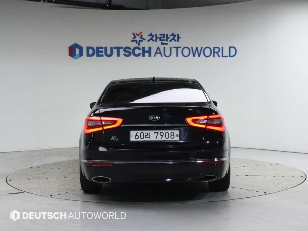 KIA K7 - Vista 4