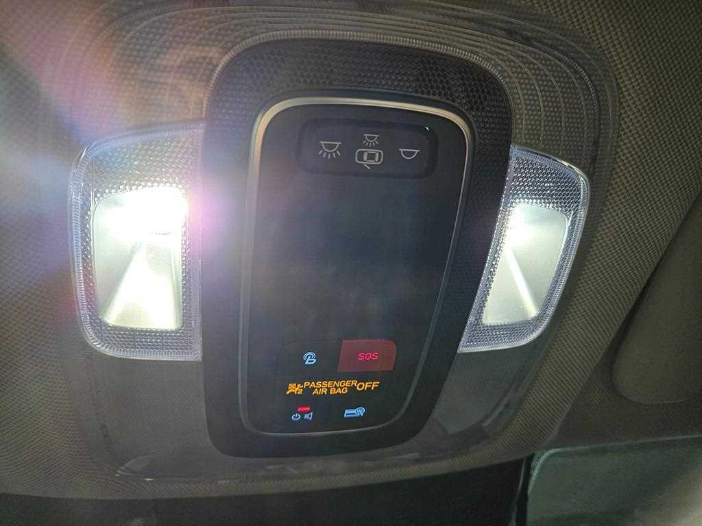 HYUNDAI Avante 2023 Blanco - Importación desde Corea - HF Imports Iquique - Foto 16