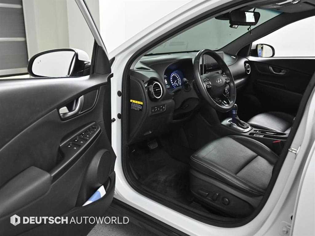 HYUNDAI Kona - Vista 11