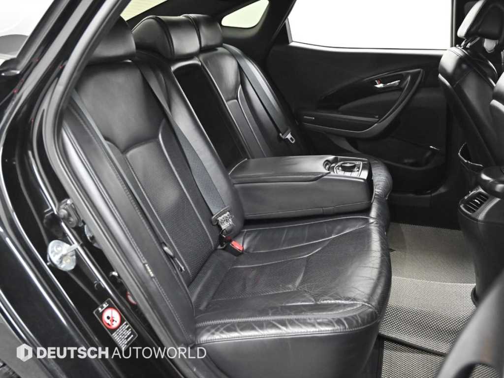 HYUNDAI Grandeur - Vista 12