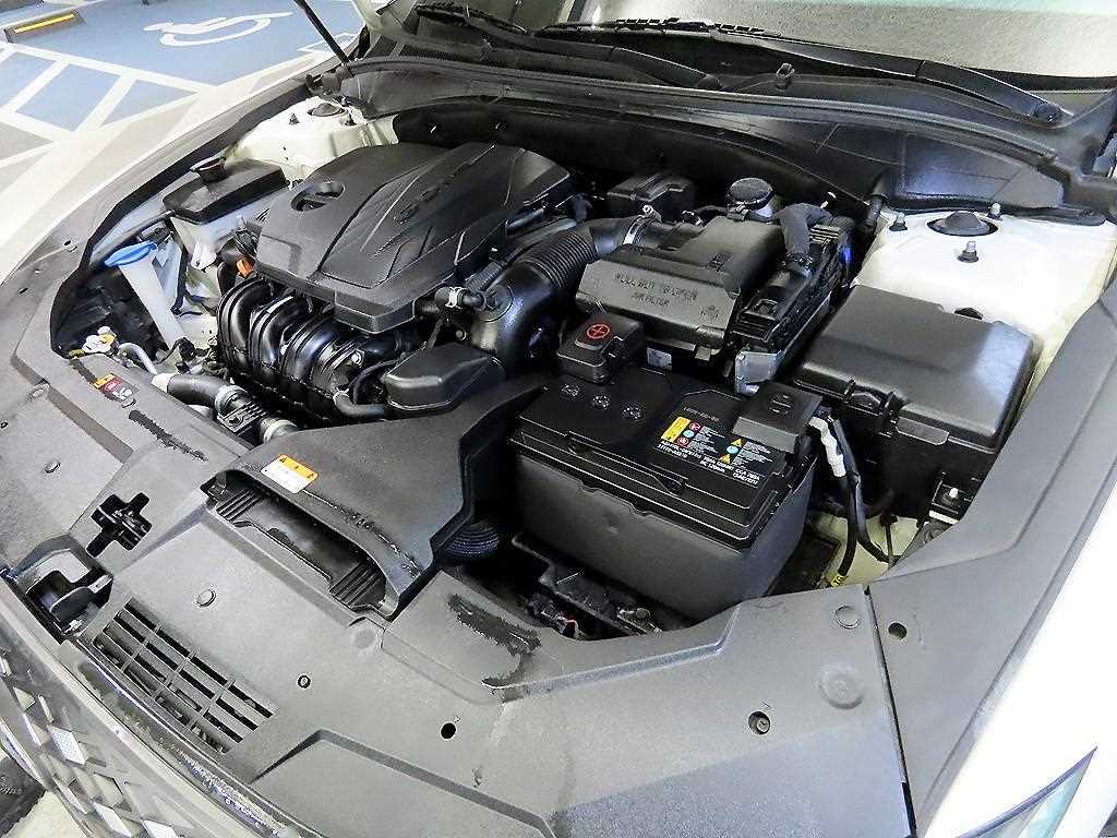 HYUNDAI Grandeur 2021 Blanco - Importación desde Corea - HF Imports Iquique - Foto 19