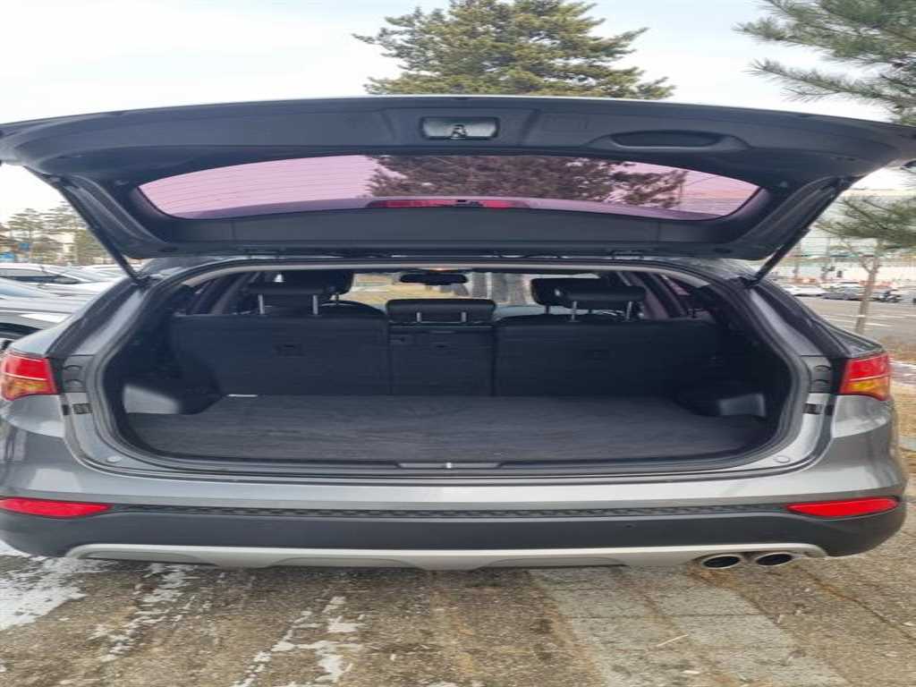 HYUNDAI Santa Fe - Vista 5