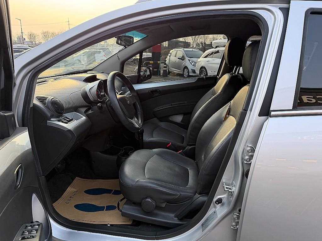 Chevrolet Spark - Vista 6