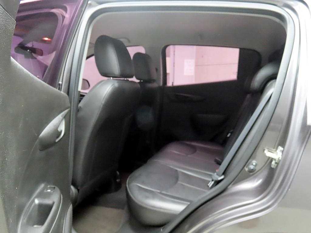 Chevrolet Spark - Vista 6