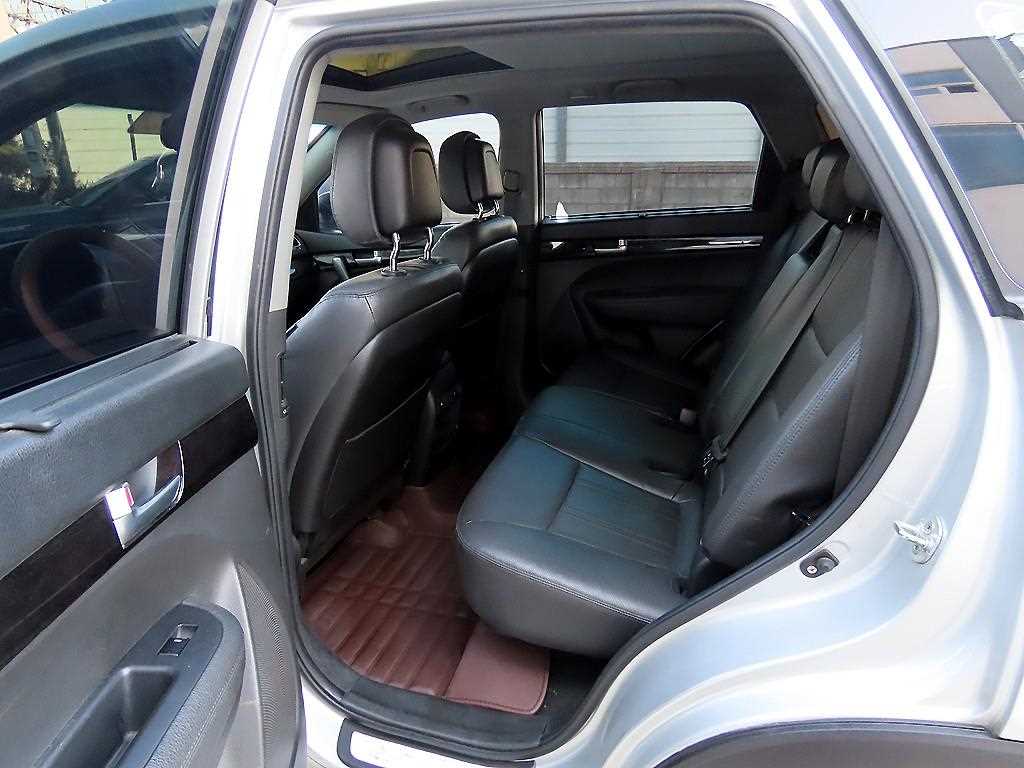 KIA Sorento - Vista 6