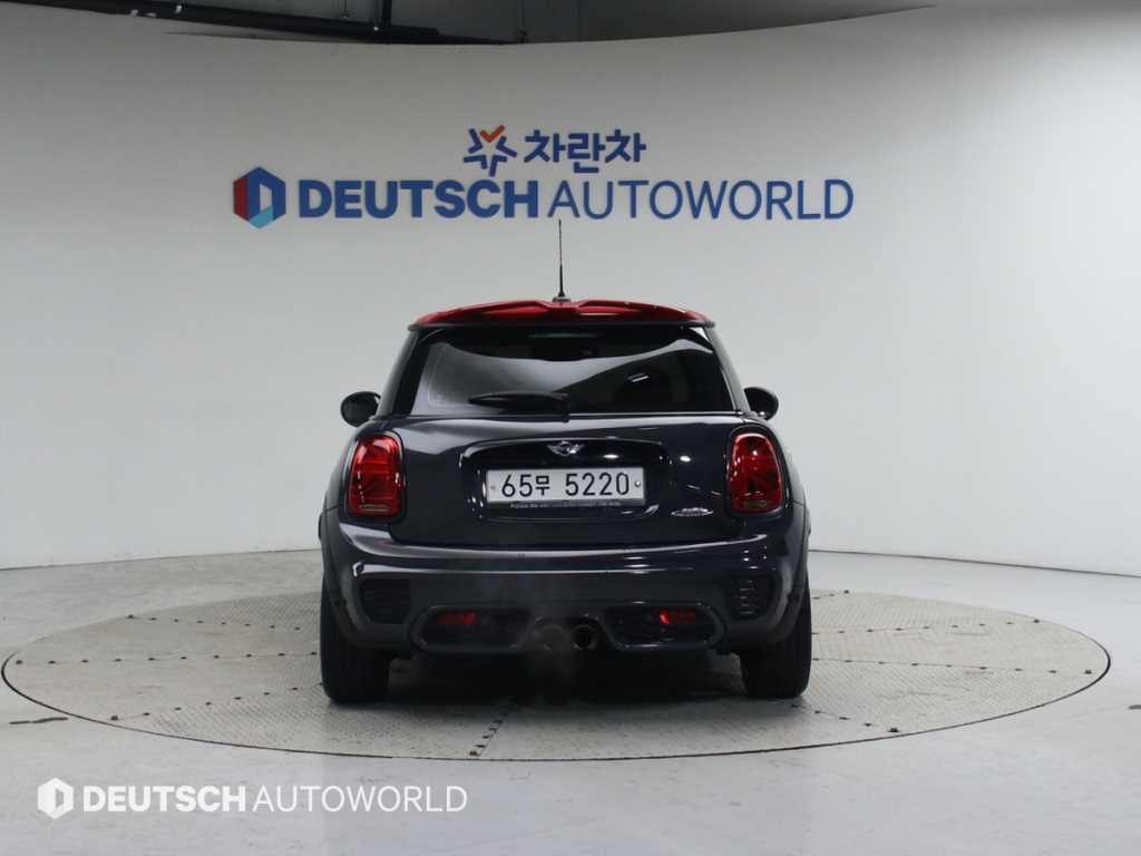 Mini Cooper - Vista 4