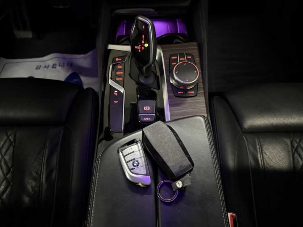 BMW 5 Series 2018 - Importación desde Corea - HF Imports Iquique - Foto 13