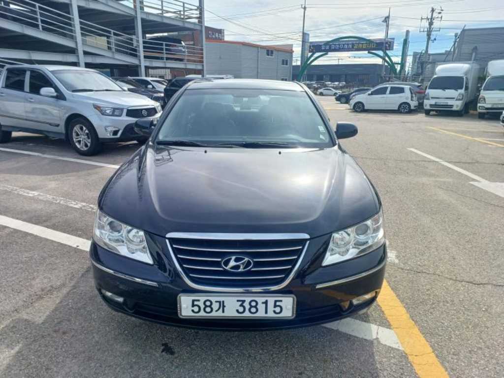 HYUNDAI Sonata - Vista 3