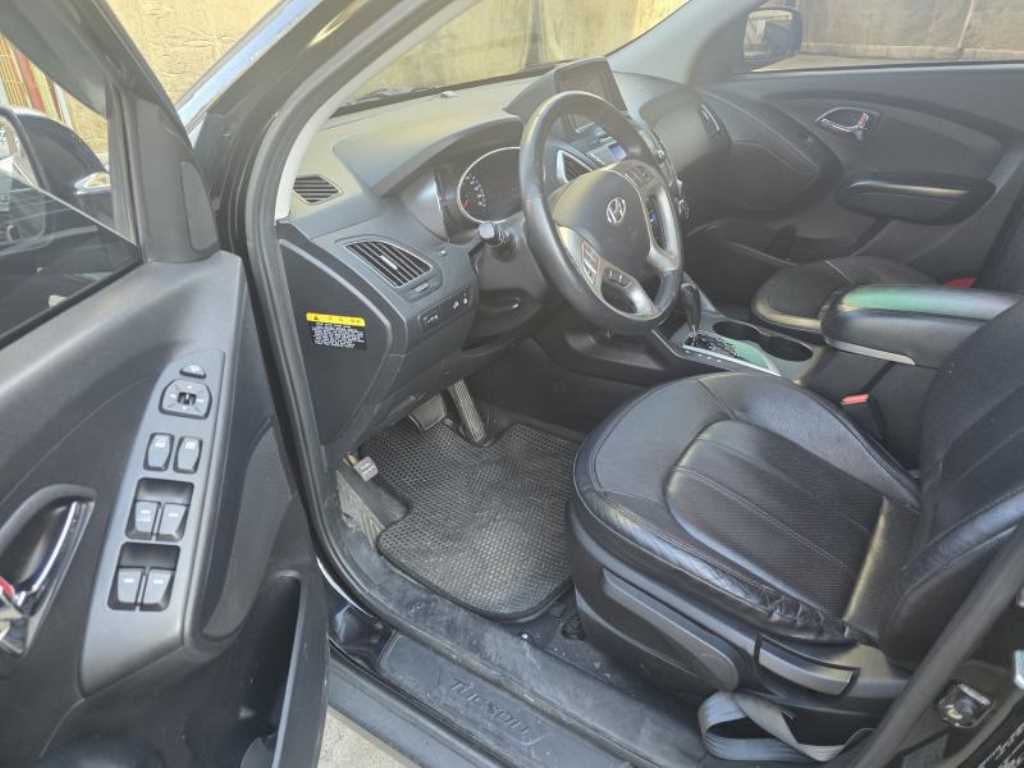 HYUNDAI Tucson - Vista 9