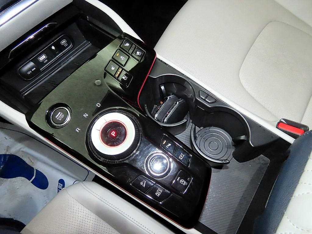 KIA Sportage - Vista 11