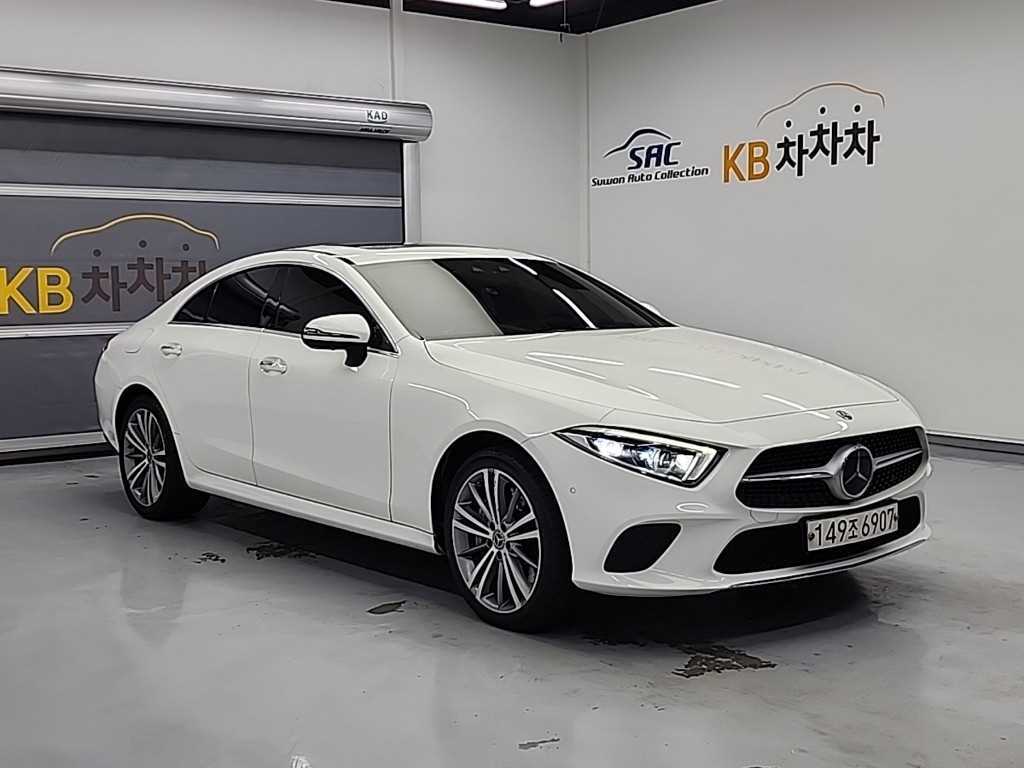 Mercedes Benz CLS Class - Vista 4