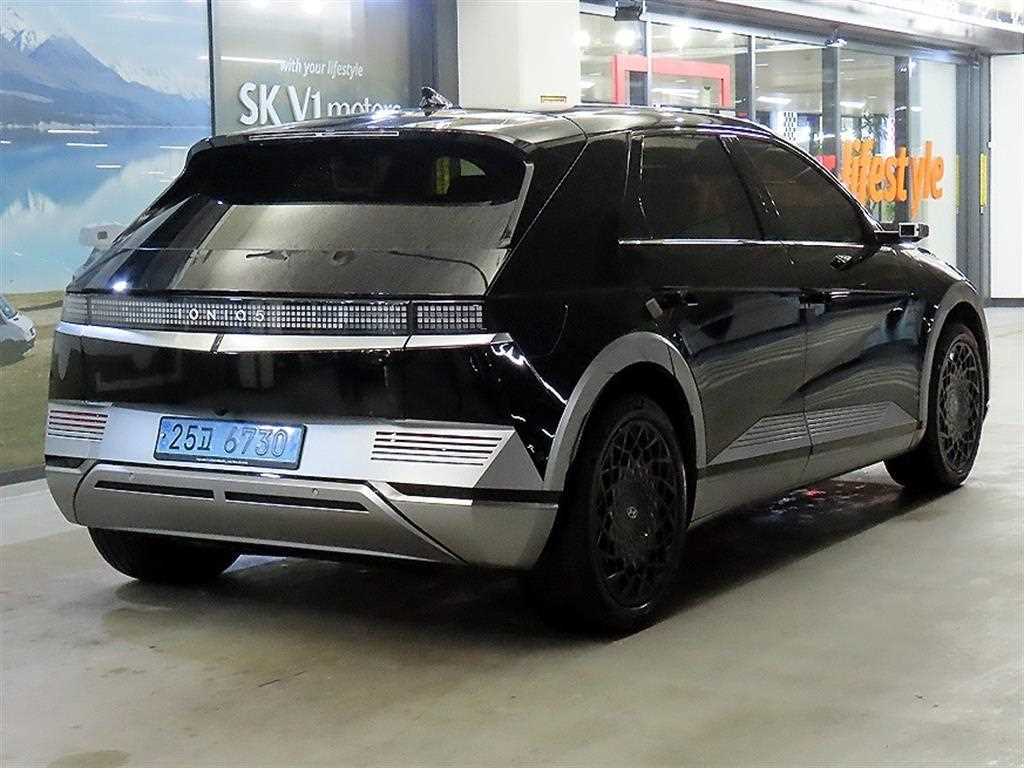 HYUNDAI Ioniq 5 - Vista 4