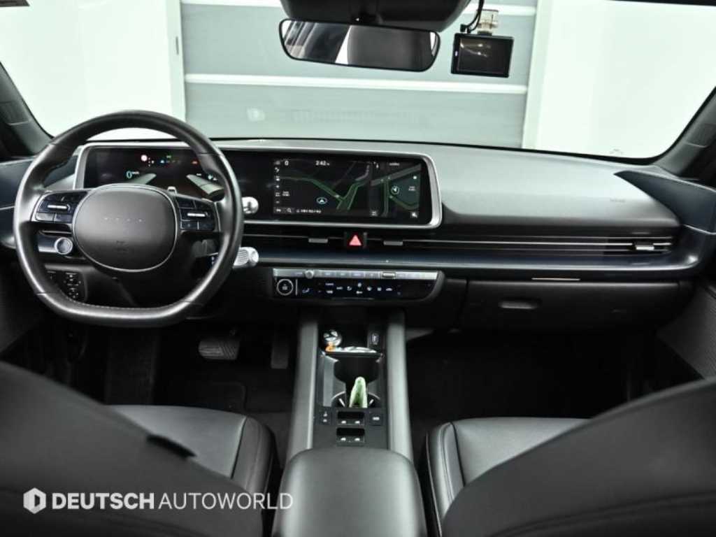 HYUNDAI Ioniq 6 - Vista 7