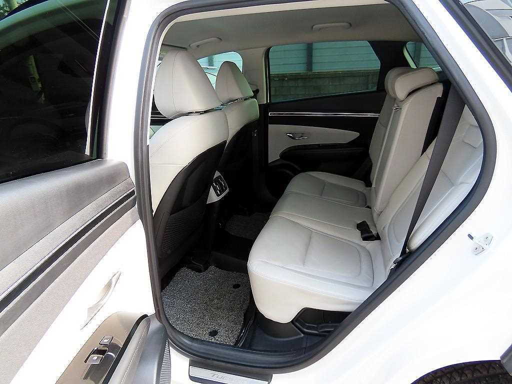 HYUNDAI Tucson - Vista 6