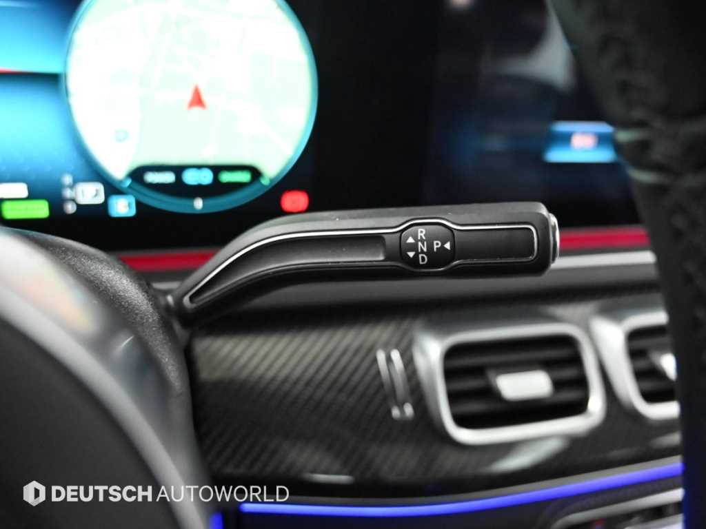 Mercedes Benz GLE Class - Vista 9