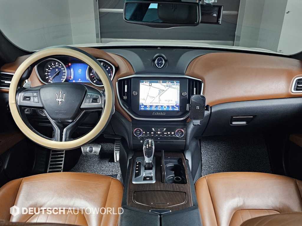 Maserati Ghibli - Vista 7