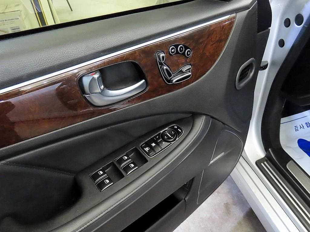 HYUNDAI Equus 2015 Gris - Importación desde Corea - HF Imports Iquique - Foto 13