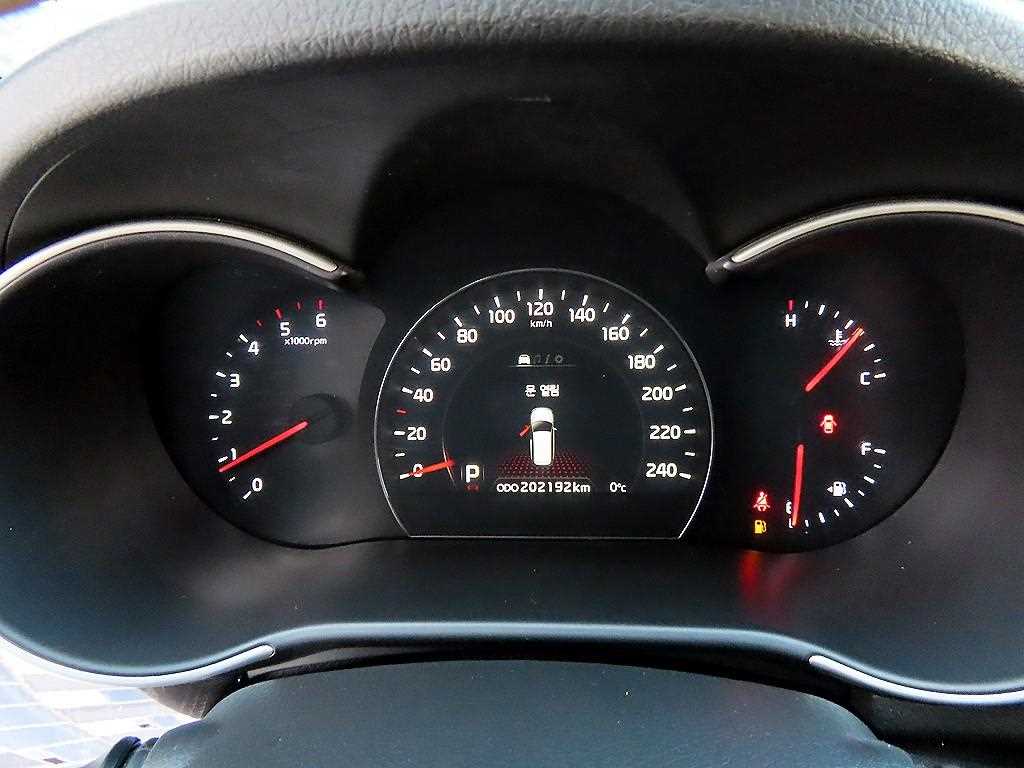 KIA Sorento - Vista 9