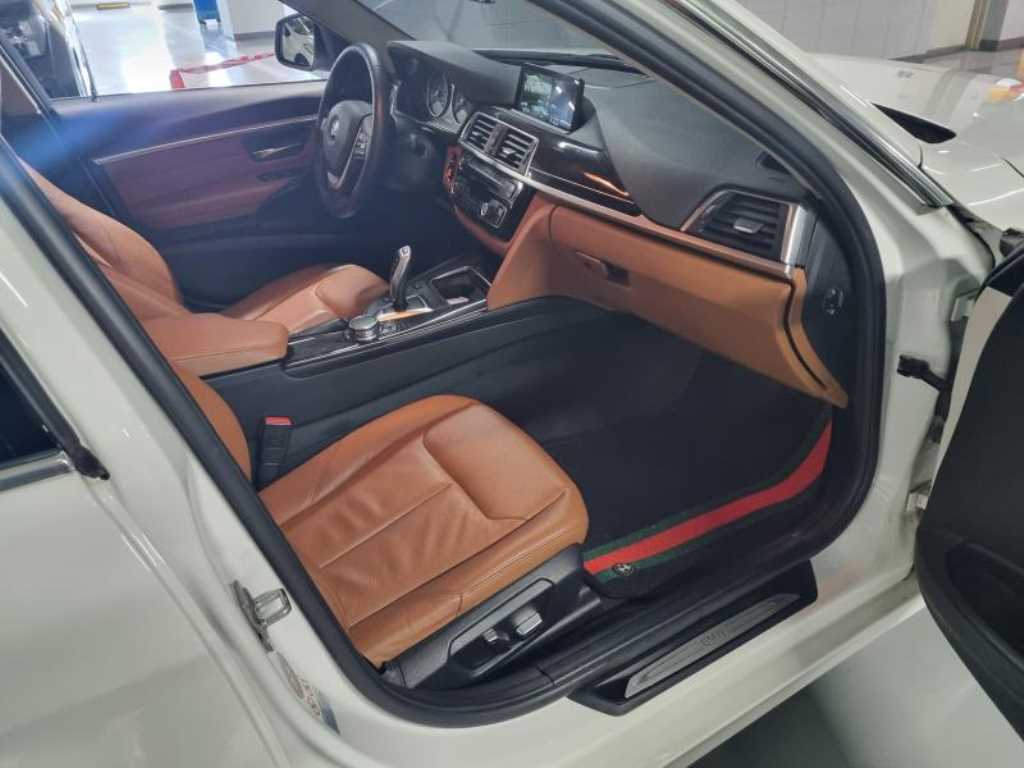 BMW 3 series - Vista 4