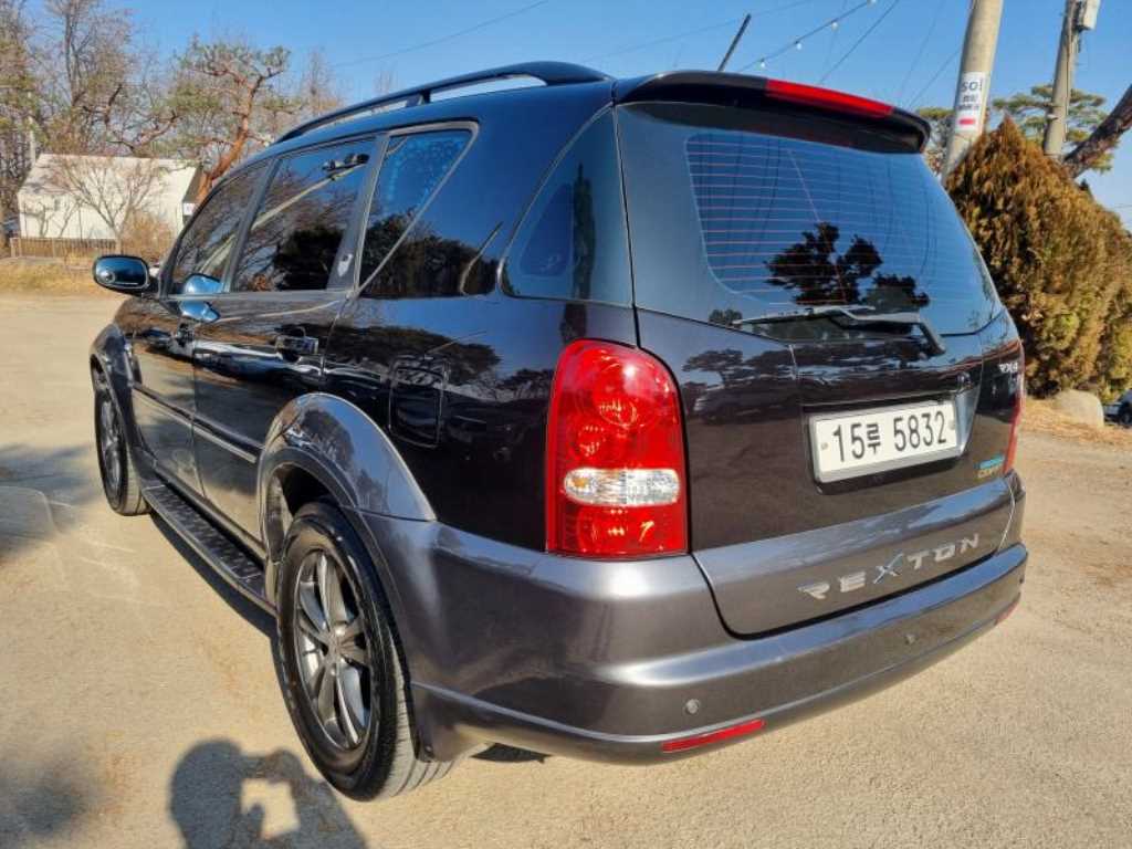 Ssangyong Rexton - Vista 6