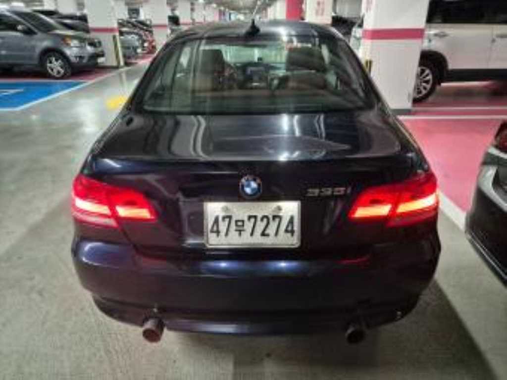 Mercedes Benz GLC Class - Vista 4