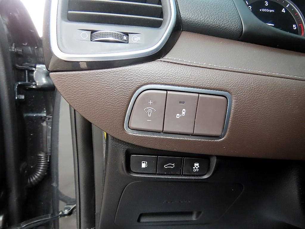 HYUNDAI Grandeur - Vista 12