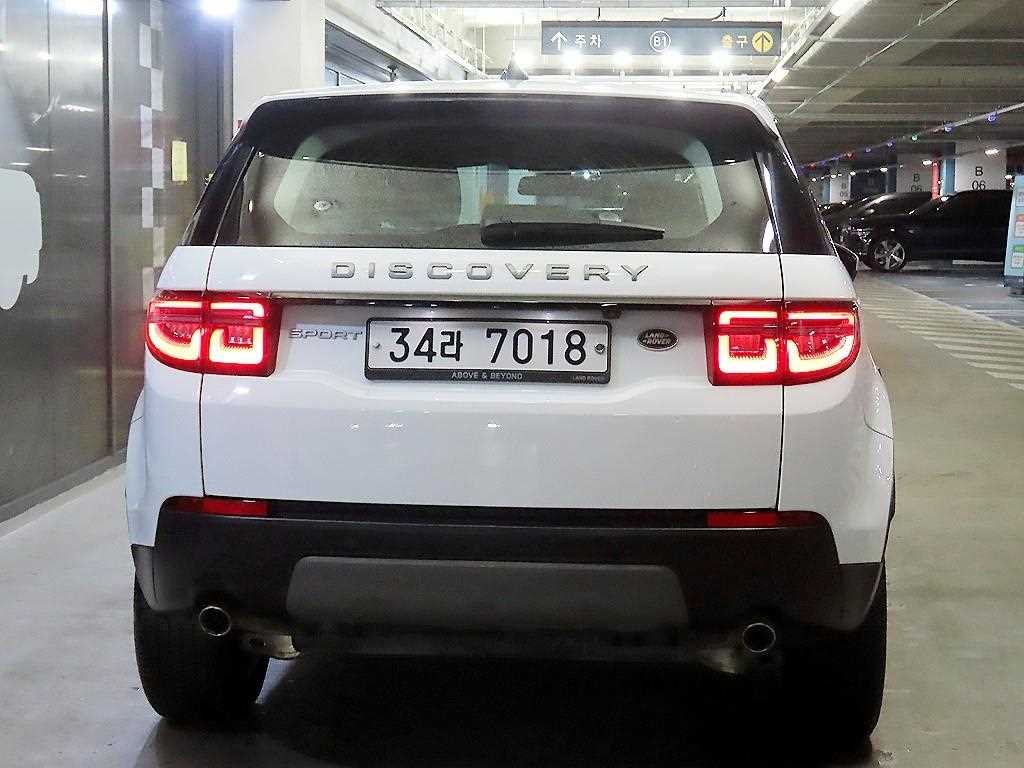 Land Rover Discovery Sports - Vista 5